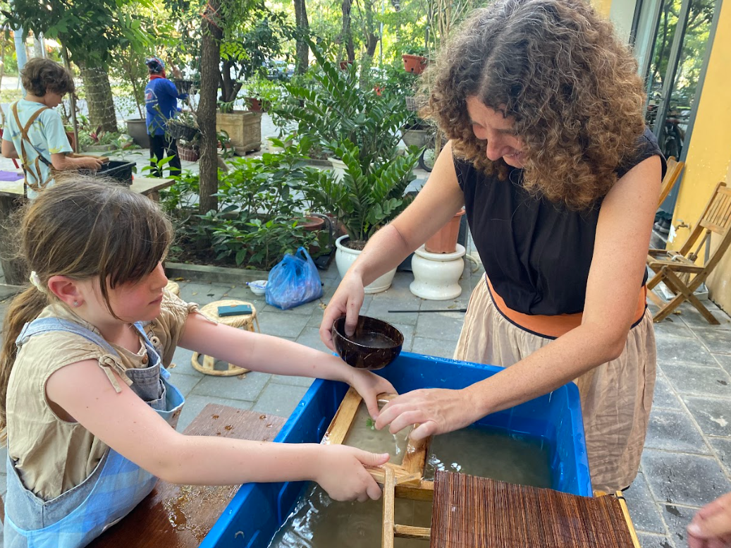 Workshop Making Dó Paper